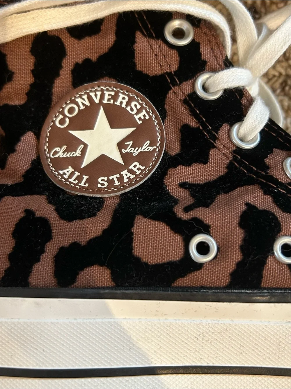 Converse Chuck Taylor All Star Lift Platform hi tops sneakers in Leopard Remix